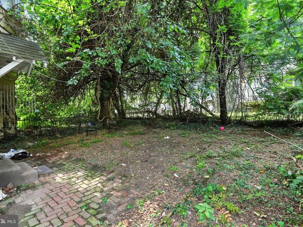 165 W Harvey Street, Philadelphia PA 19144