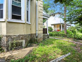 165 W Harvey Street, Philadelphia PA 19144