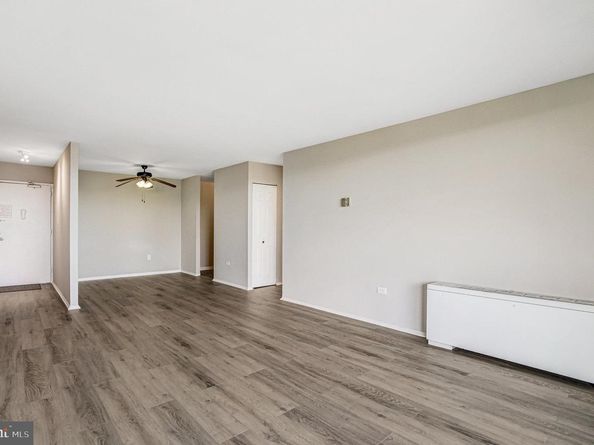 4600 S Four Mile Run Drive 1203, Arlington VA 22204