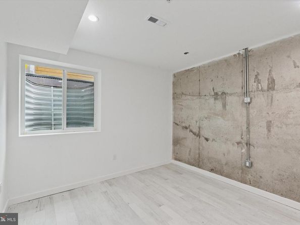 3237 Page Street, Philadelphia PA 19121