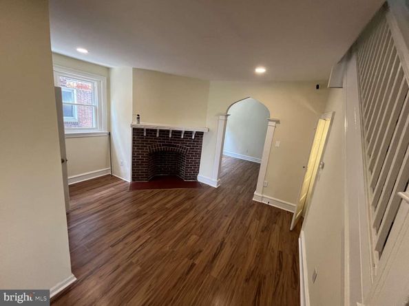 437 W Roosevelt Boulevard, Philadelphia PA 19120