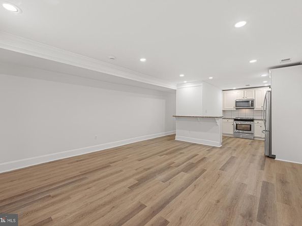 15 Seaton Place NE 1, Washington DC 20002
