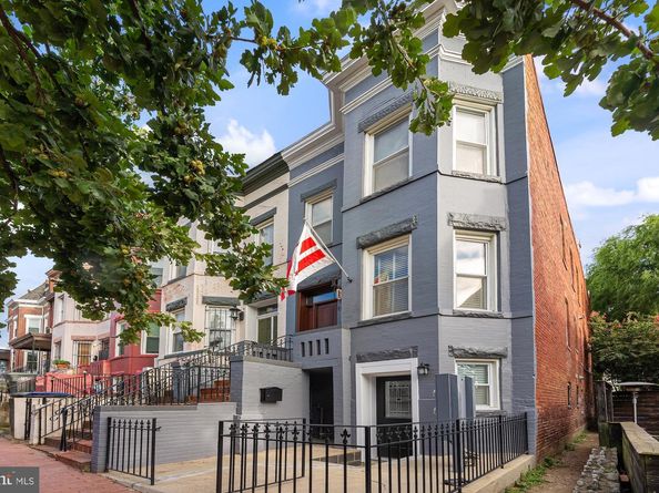 15 Seaton Place NE 1, Washington DC 20002