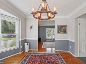 162 Applegate Drive, Sterling VA 20164