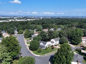 162 Applegate Drive, Sterling VA 20164