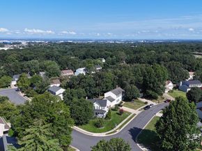 162 Applegate Drive, Sterling VA 20164