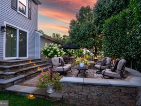 162 Applegate Drive, Sterling VA 20164