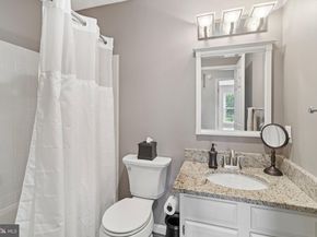 162 Applegate Drive, Sterling VA 20164