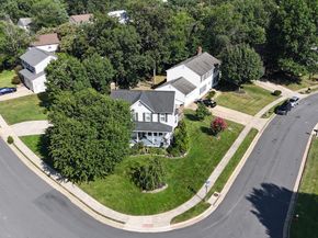 162 Applegate Drive, Sterling VA 20164