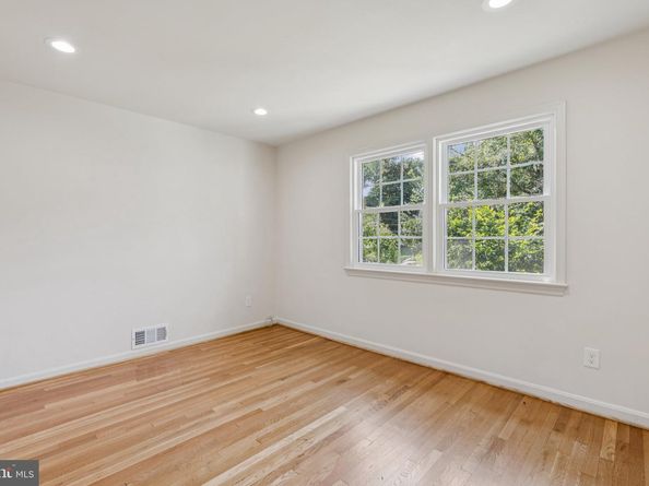 2827 Ellicott Street NW, Washington DC 20008