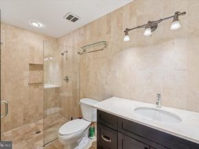 635 N 13TH Street A, Philadelphia PA 19123