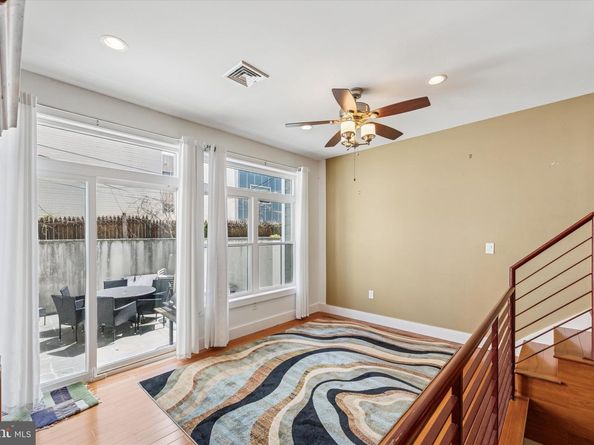 635 N 13TH Street A, Philadelphia PA 19123