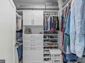 737 Swann Avenue 212, Alexandria VA 22301