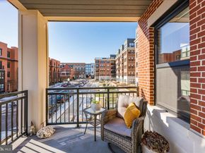 737 Swann Avenue 212, Alexandria VA 22301