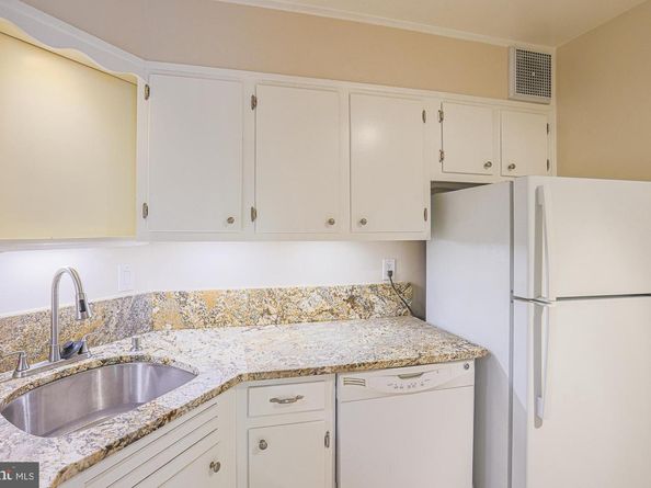 3535 Chevy Chase Lake Drive 310, Chevy Chase MD 20815