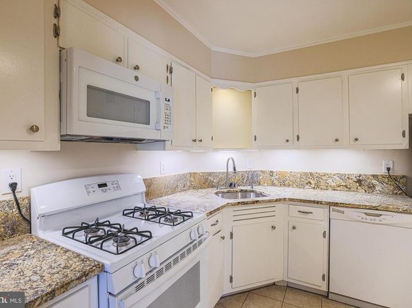 3535 Chevy Chase Lake Drive 310, Chevy Chase MD 20815