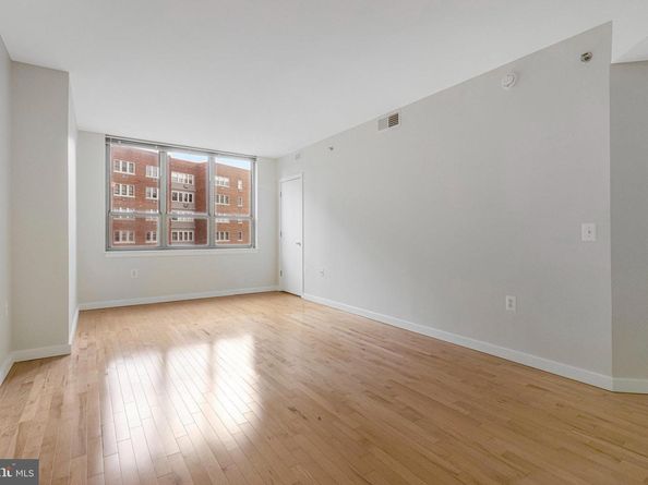 3883 Connecticut Avenue NW 303, Washington DC 20008