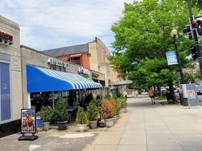 3883 Connecticut Avenue NW 303, Washington DC 20008