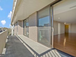 1800 Old Meadow Road 1720, Mclean VA 22102