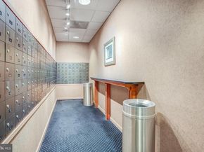 1800 Old Meadow Road 1720, Mclean VA 22102