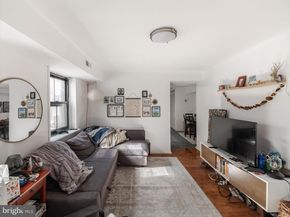 934 New Market Street, Philadelphia PA 19123
