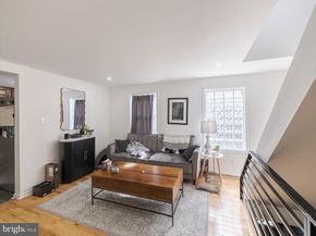 934 New Market Street, Philadelphia PA 19123