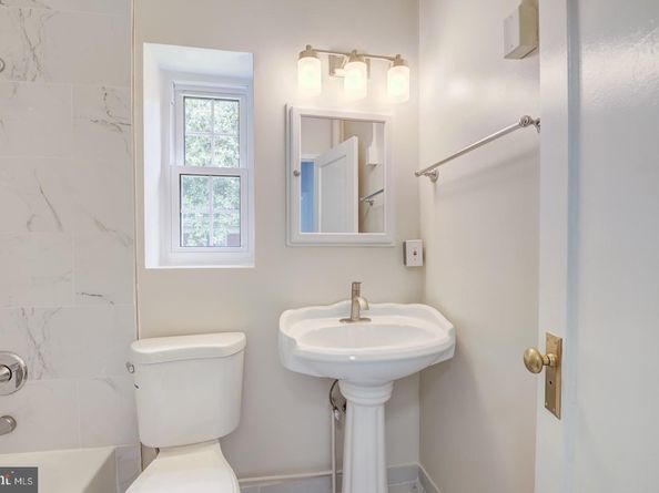 1628 Mount Eagle Place, Alexandria VA 22302