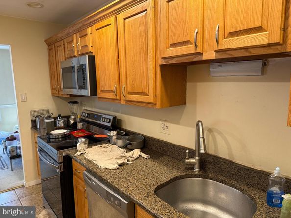 531 Florida Avenue 104, Herndon VA 20170