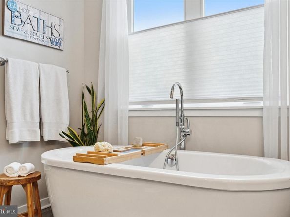 3831 Terrace Street UNIT G, Philadelphia PA 19128