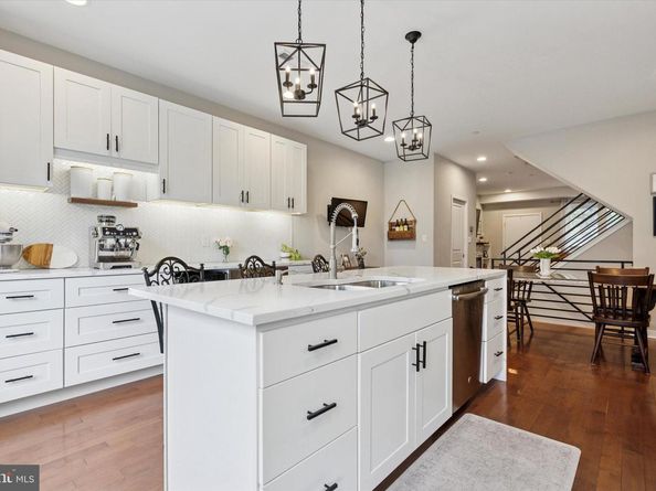 3831 Terrace Street UNIT G, Philadelphia PA 19128