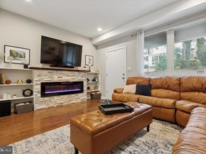 3831 Terrace Street UNIT G, Philadelphia PA 19128