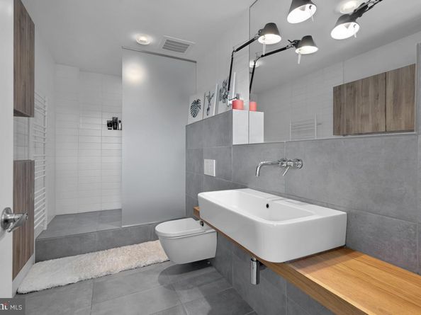 2125 14TH Street NW 315W, Washington DC 20009