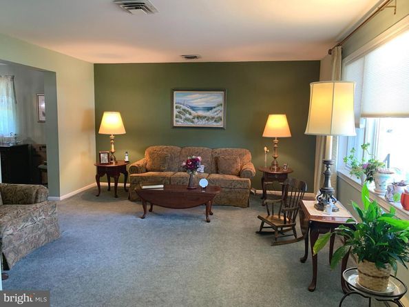 316 Lincoln Street, Folsom PA 19033