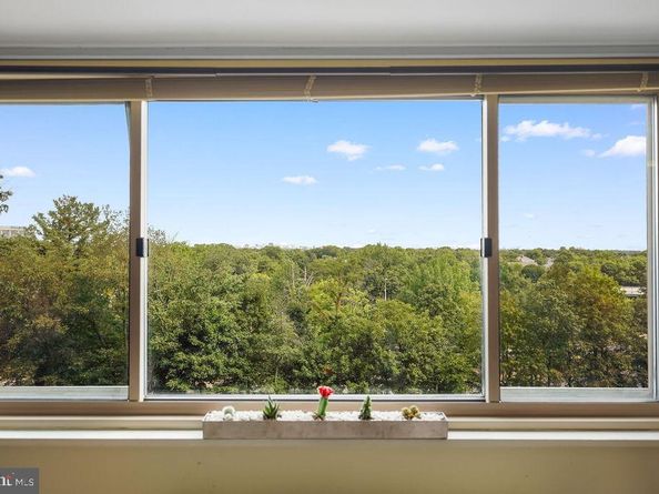 2500 N Van Dorn Street 517, Alexandria VA 22302
