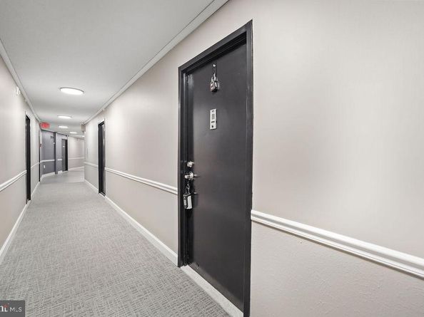 2500 N Van Dorn Street 517, Alexandria VA 22302