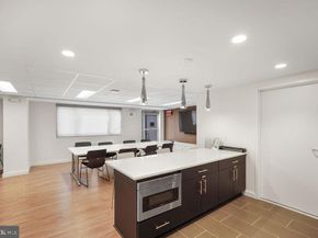 2500 N Van Dorn Street 517, Alexandria VA 22302