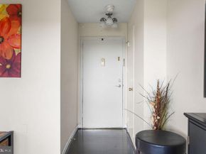 2500 N Van Dorn Street 517, Alexandria VA 22302