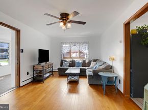 361 Amosland Road, Holmes PA 19043