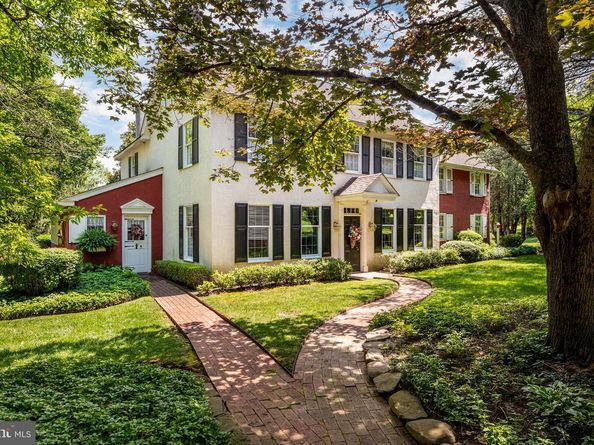 2070 Huntingdon Road, Huntingdon Valley PA 19006