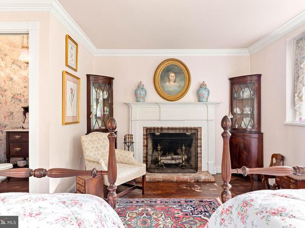 2070 Huntingdon Road, Huntingdon Valley PA 19006