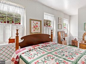 2070 Huntingdon Road, Huntingdon Valley PA 19006