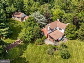 2070 Huntingdon Road, Huntingdon Valley PA 19006