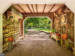 2070 Huntingdon Road, Huntingdon Valley PA 19006