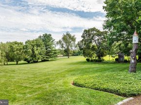 2070 Huntingdon Road, Huntingdon Valley PA 19006