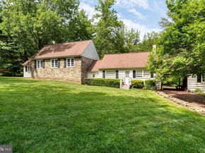 2070 Huntingdon Road, Huntingdon Valley PA 19006