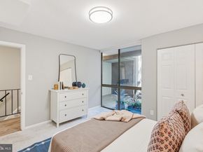 2246 S Randolph Street 1, Arlington VA 22204