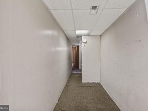 8144 Henry Avenue, Philadelphia PA 19128