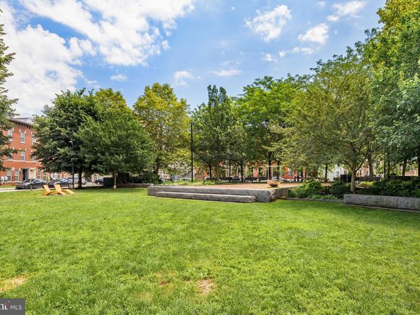 1227 Clymer Street, Philadelphia PA 19147
