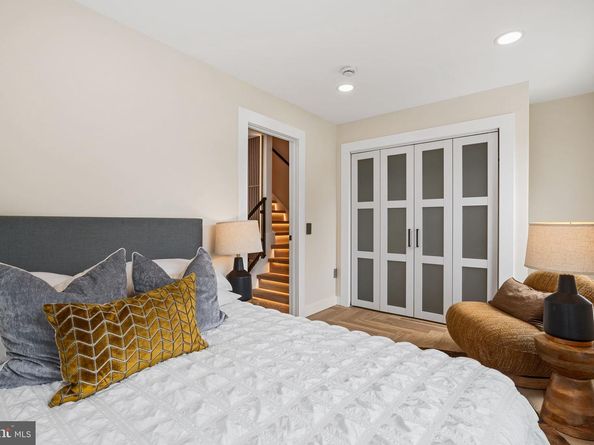 1227 Clymer Street, Philadelphia PA 19147