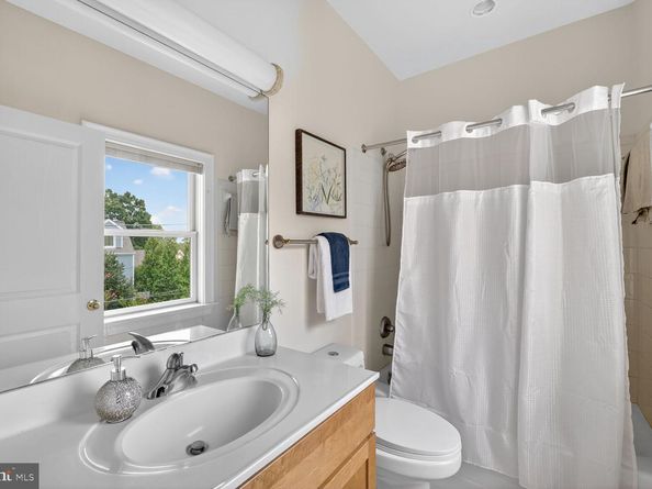 1829 47TH Place NW, Washington DC 20007